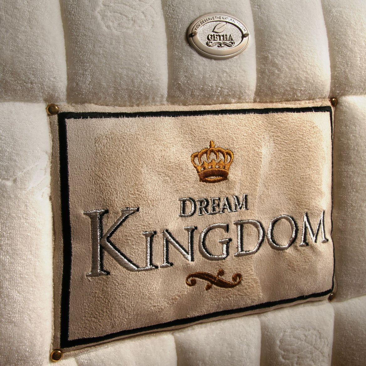 Dream Kingdom Collection - Getha Online